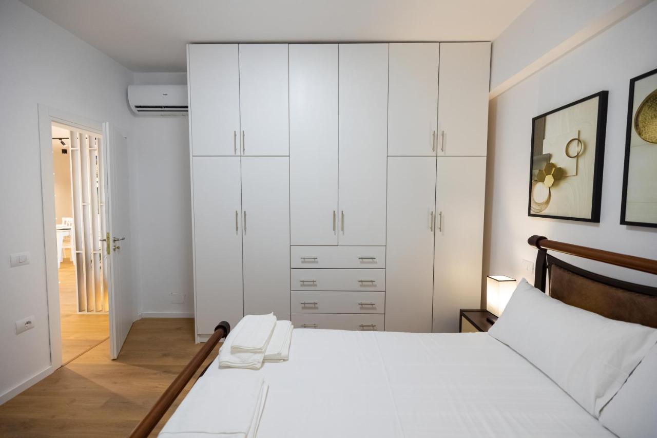Victoria Lungomare Apartment Vlore Exterior photo